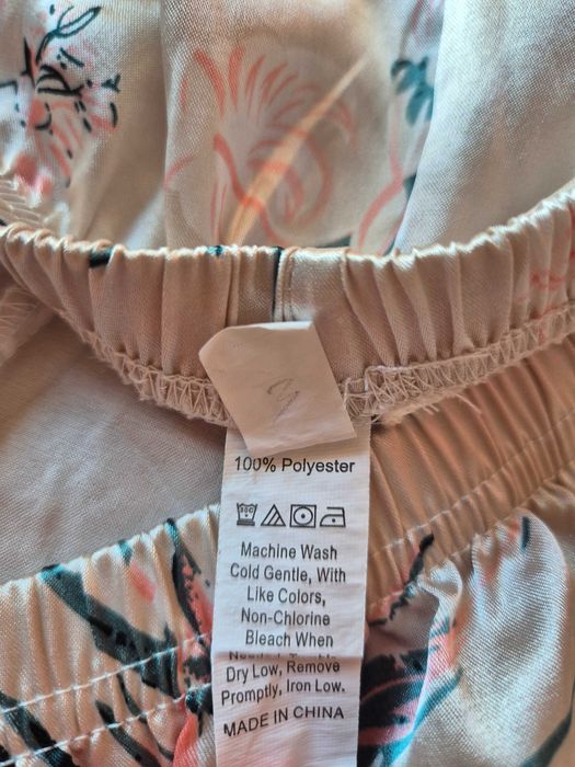 Pijamale satinate de vară și iarnă