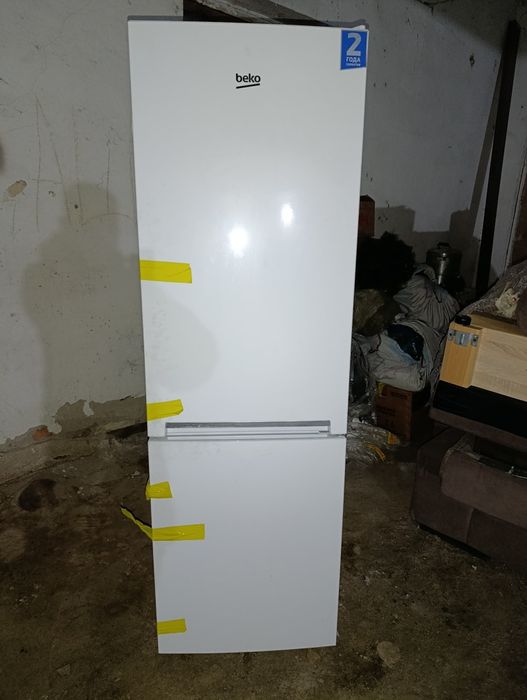 Холодильник beko