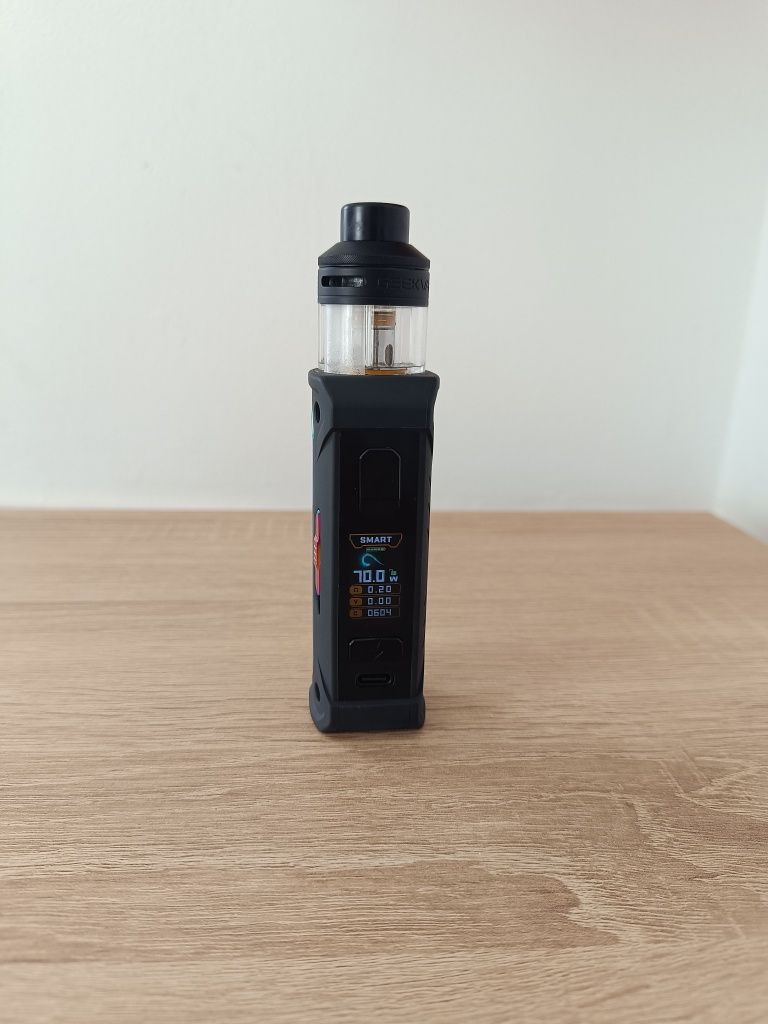 tigara electronica geekvape e100 kit complet 6 lichide incluse