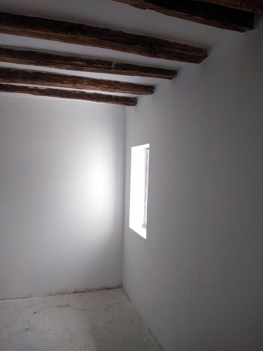 Двуетажна Къща след ремонт в с. Извор