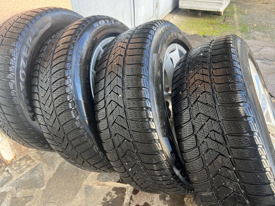 Roti Iarna 17 BMW G30 G31 G32 G11 G12 Pirelli Sottozero 225 55 17