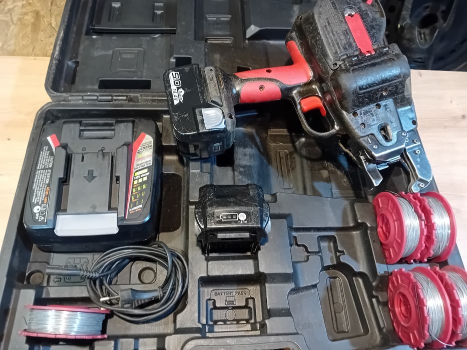 Pistol legat gherla cu o mica defacyiune minora