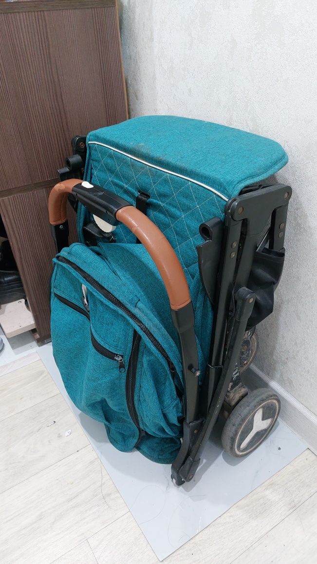 Продаю детскую коляску