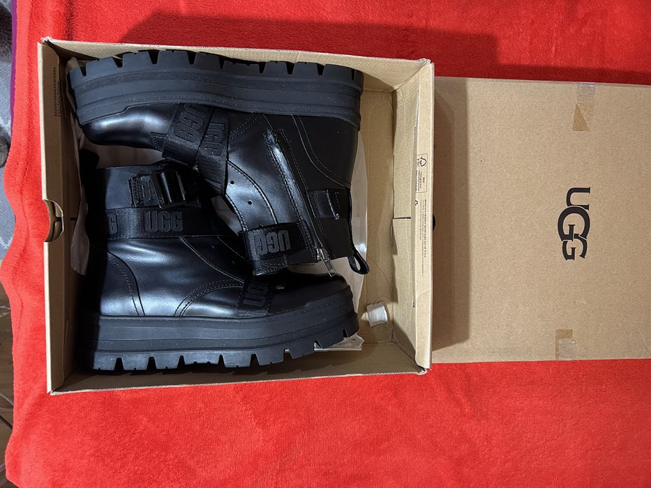 Vand botine UGG platforma piele naturala,nr.39