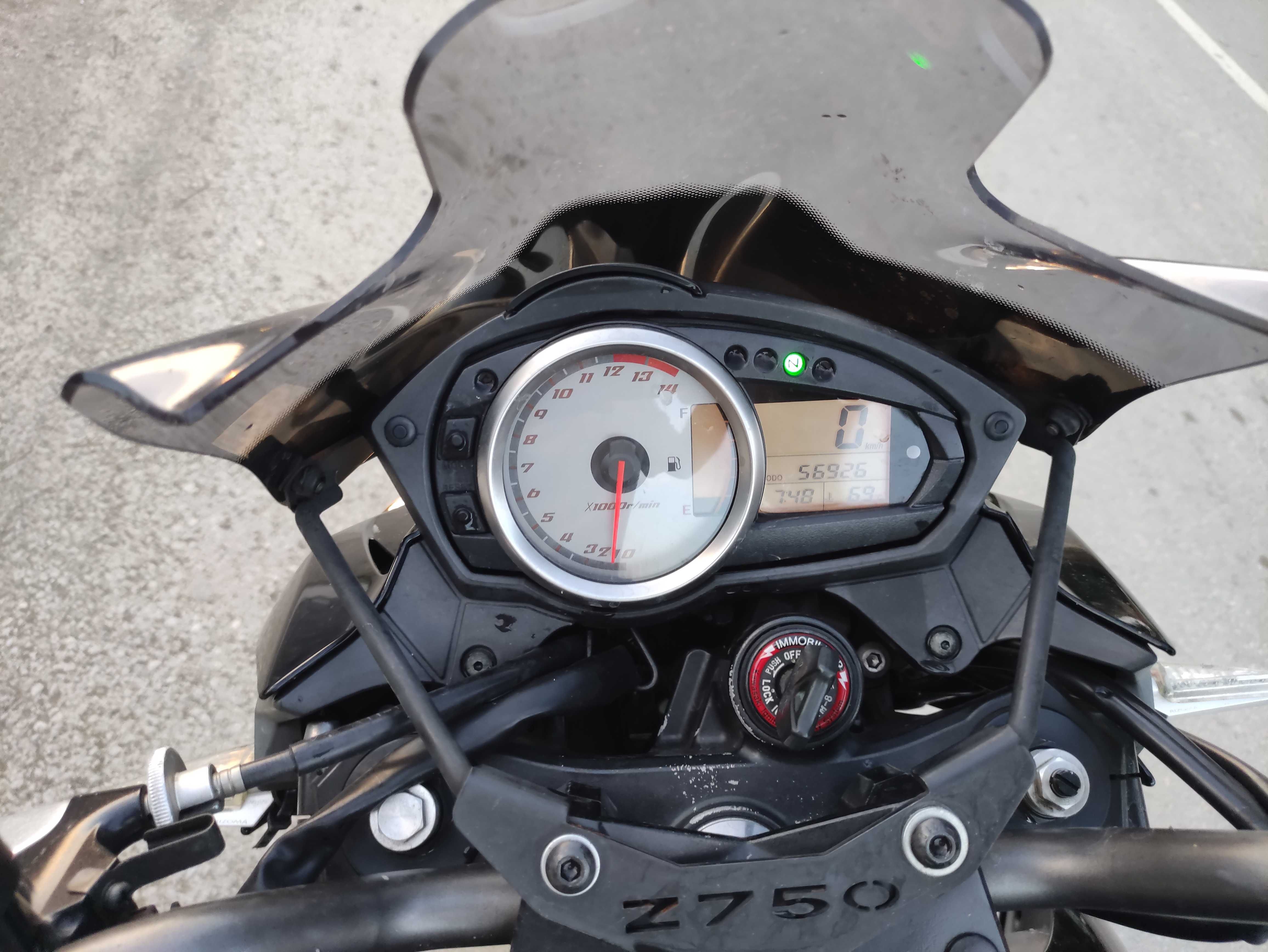 Kawasaki Z750 2007г.