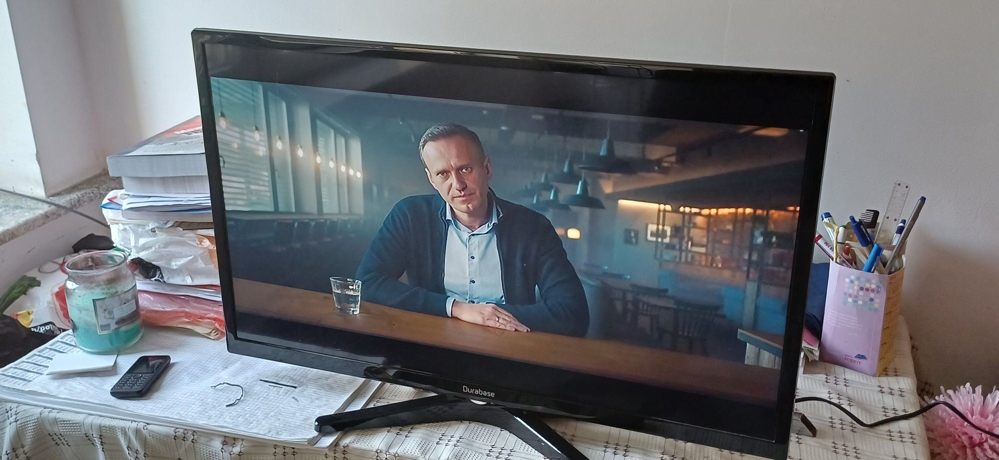 Durabase TV 32 инчя