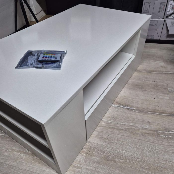 LED Холна Бяла маса   с  LED светлини и равтове