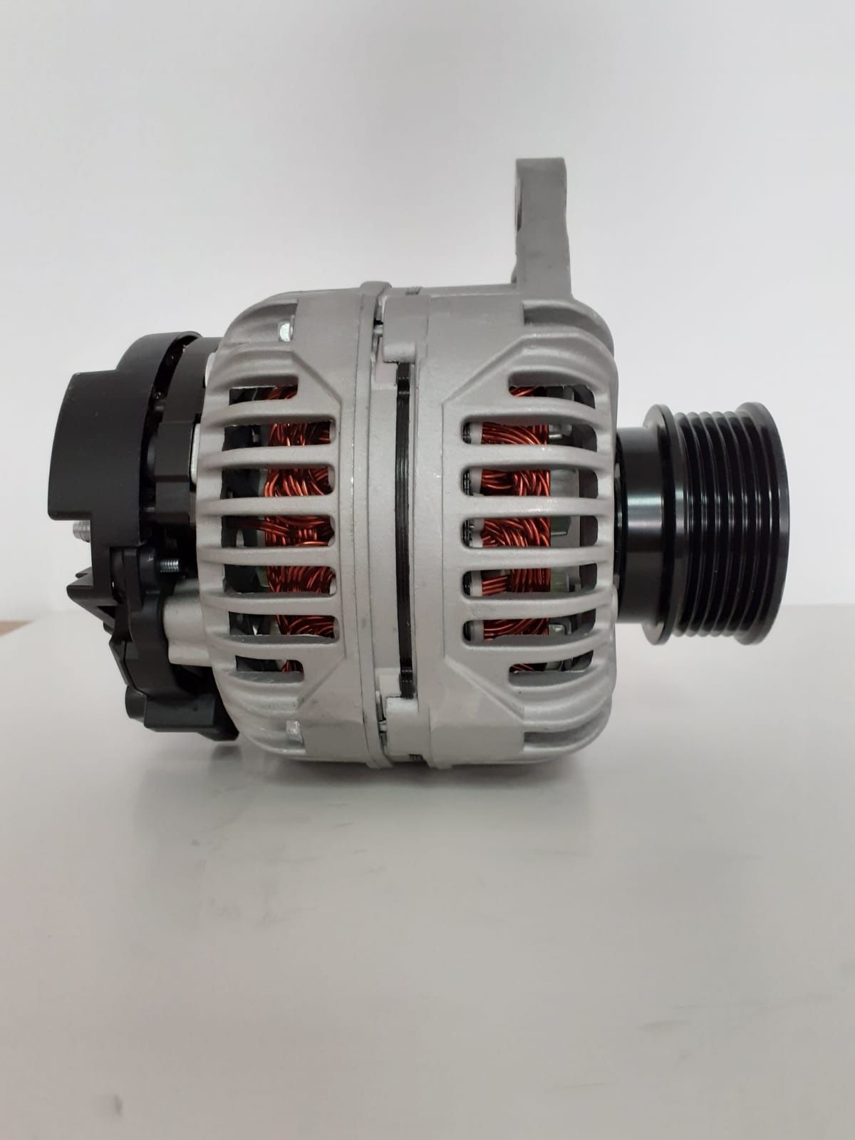 Alternator nou combina Laverda Tva inclus