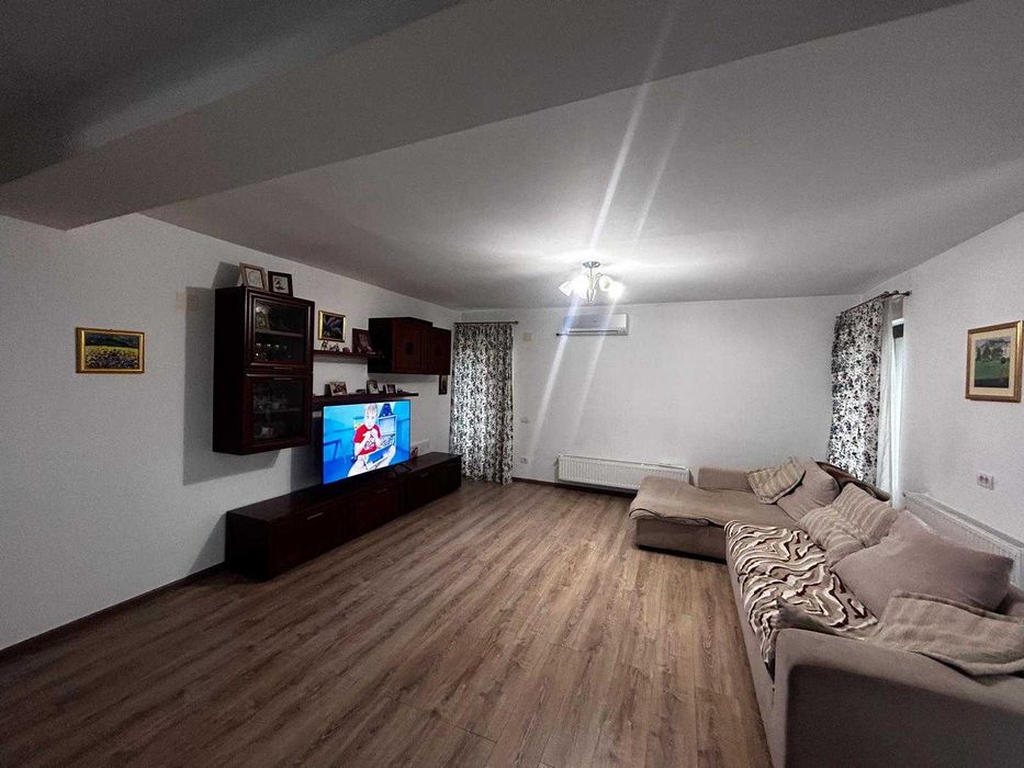 Inchiriere vila P+1E, str. Diamantului, Bragadiru, jud.Ilfov