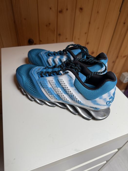 Vand pantofi sport Adidas Springblade