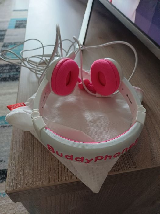 Casti cu fir pentru copii BuddyPhones School+, roz
