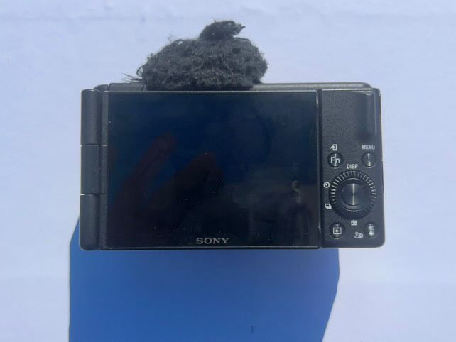 Влог камера Sony ZV-1F