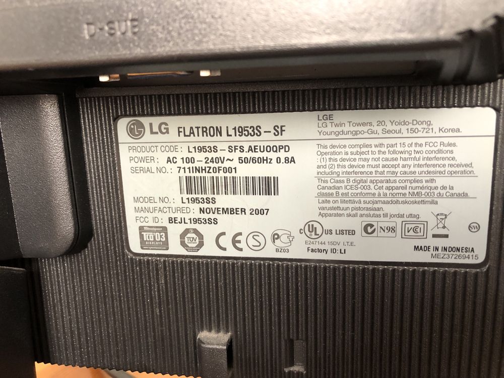 Монитор LG Flatron