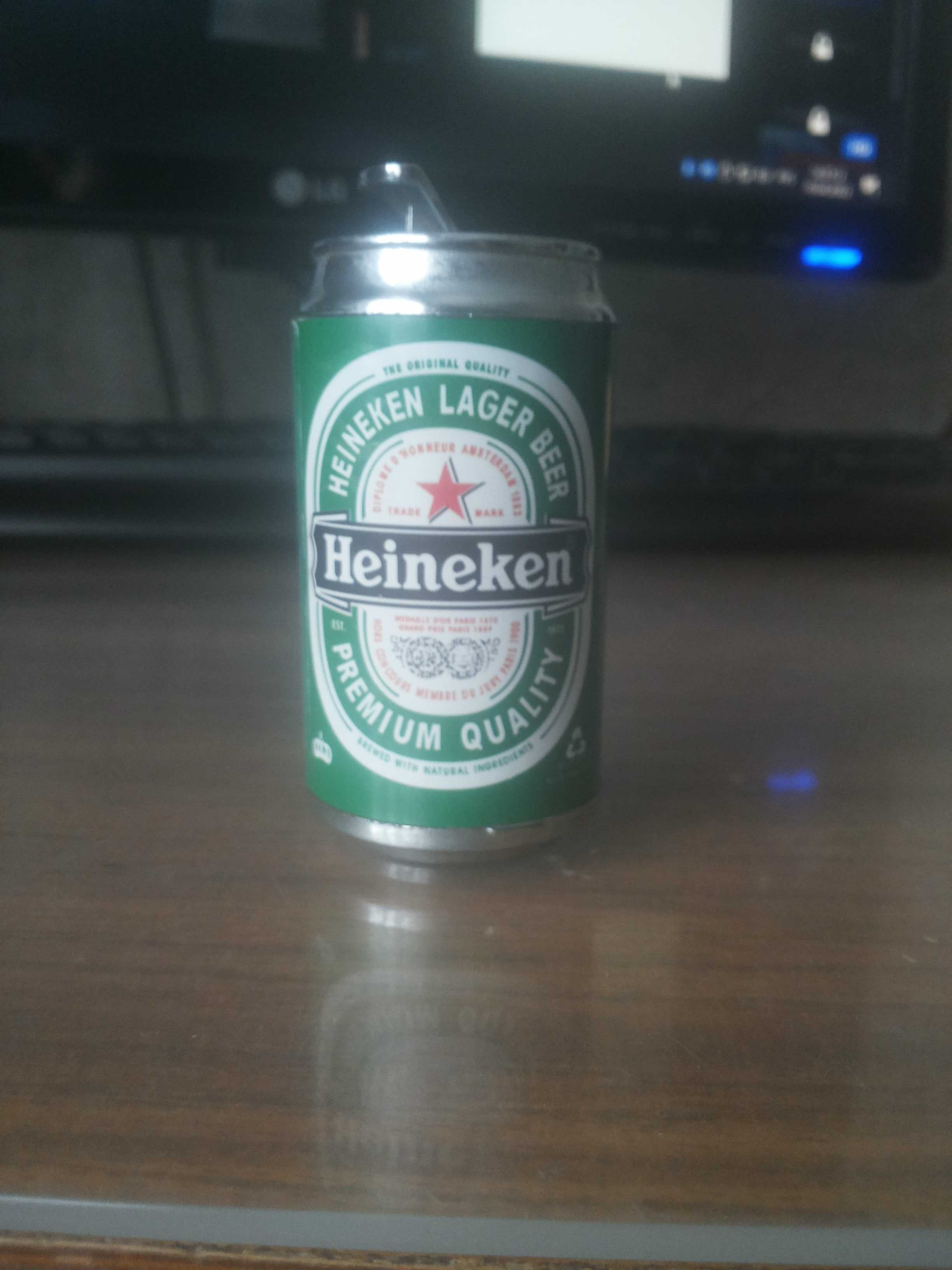 Зажигалка в виде банки пива Heineken