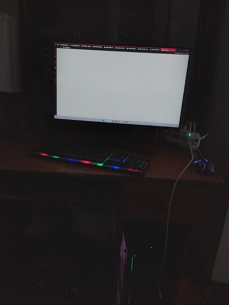 Xtech kompyuter monitor minotor