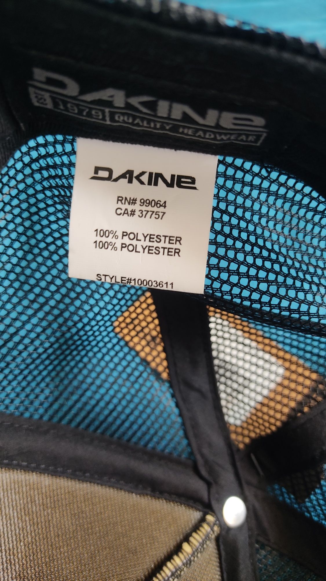 Шапка Dakine ,тип тръкър,нова ,all size