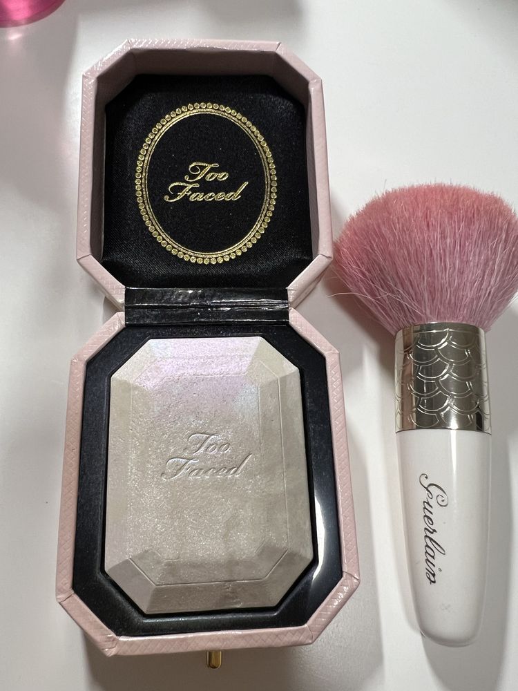 Хайлайтер Too Faced