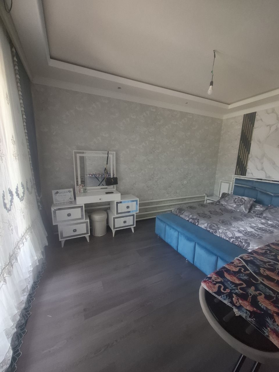 Участка сотилади 3 соток 5 та хона 150 000$