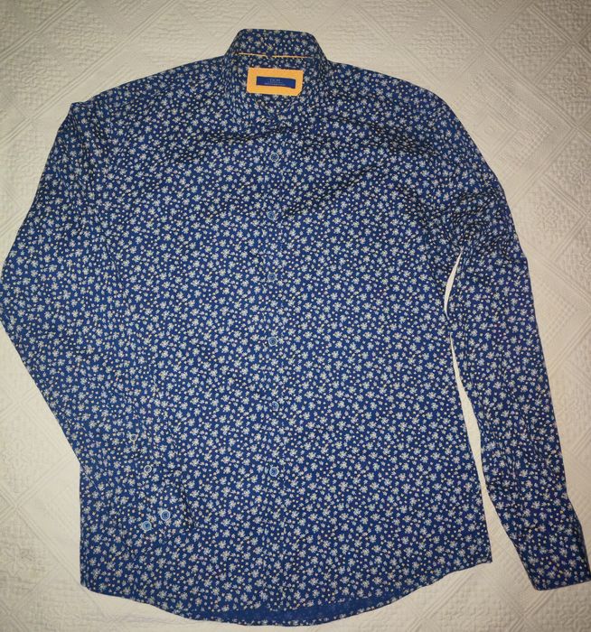 Cămașă mărimea M  bleomaren cu flori