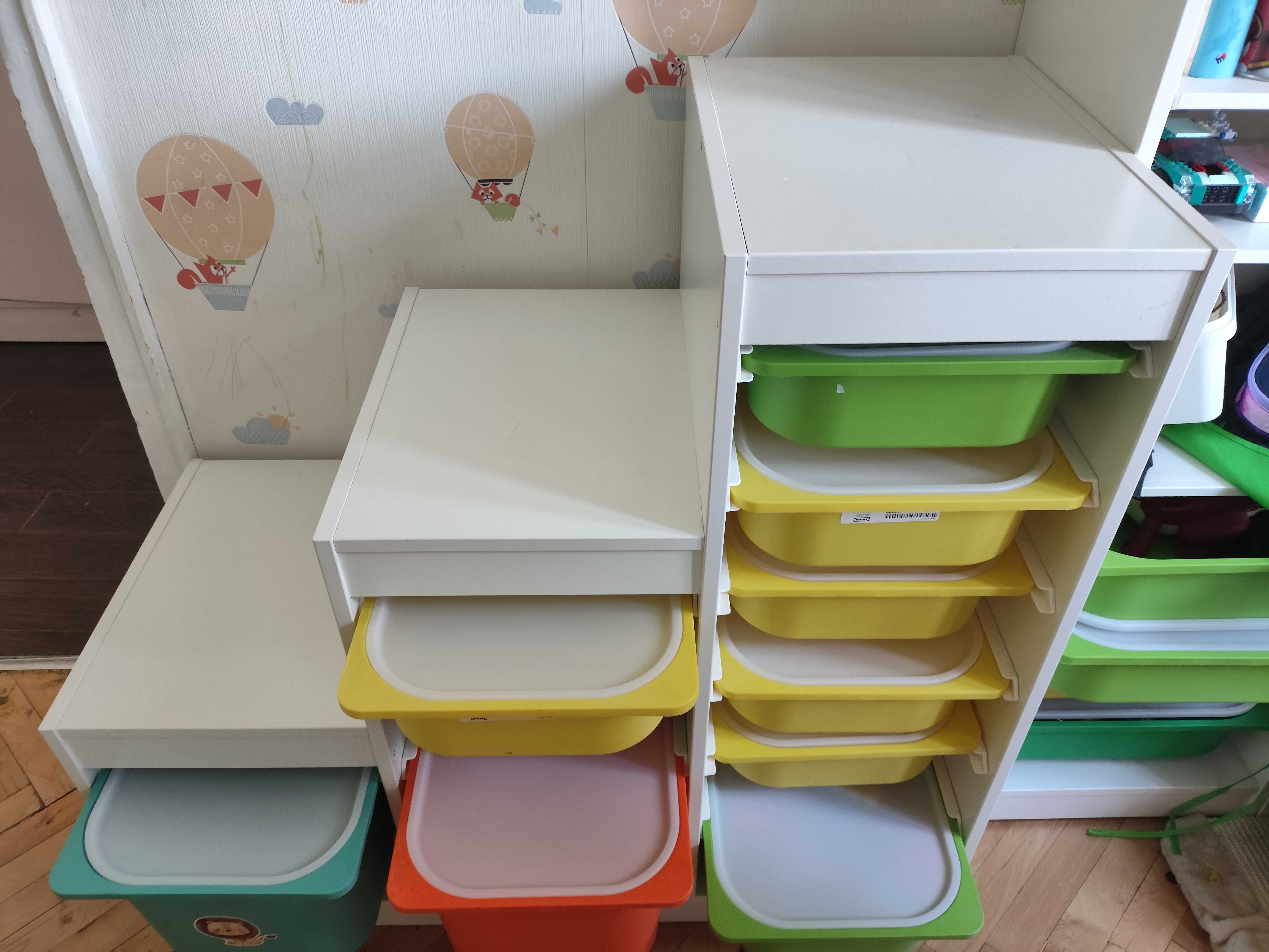 Шкафове за съхранение на играчки Ikea