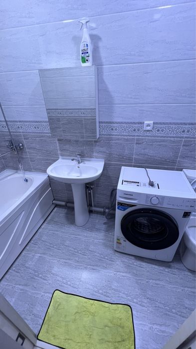 Продаётся 2ух комнатная  Квартира