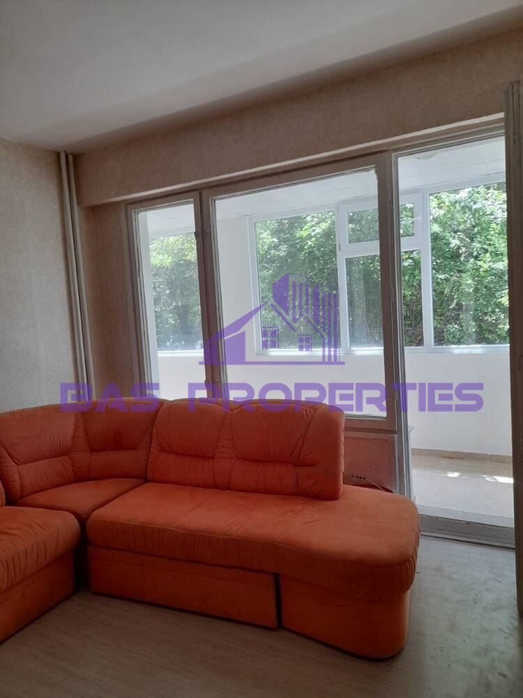 Продава се Двустаен апартамент в София, Свобода - 65 кв.м за 1770 €/кв.м - Снимка #3