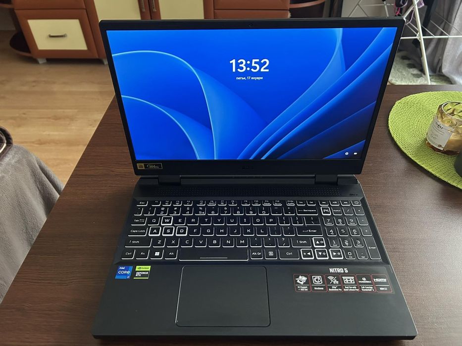 Продавам  Лаптоп Nitro5