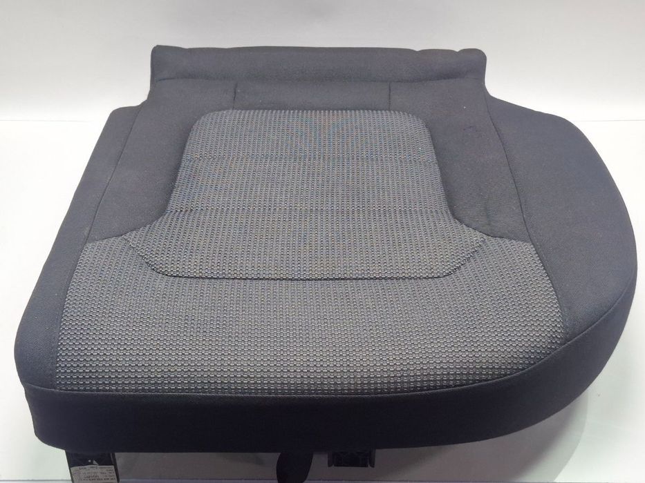 Bancheta sezut stanga spate VOLKSWAGEN PASSAT 365 2010 - 20142.0 2.0 TDi BlueMotion CFFB  3AF885405BQ