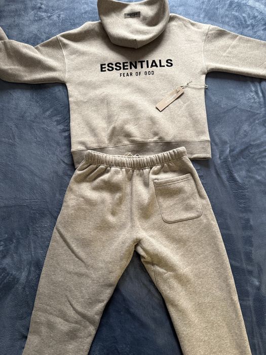 Compleu Essentials / Premium / 2025