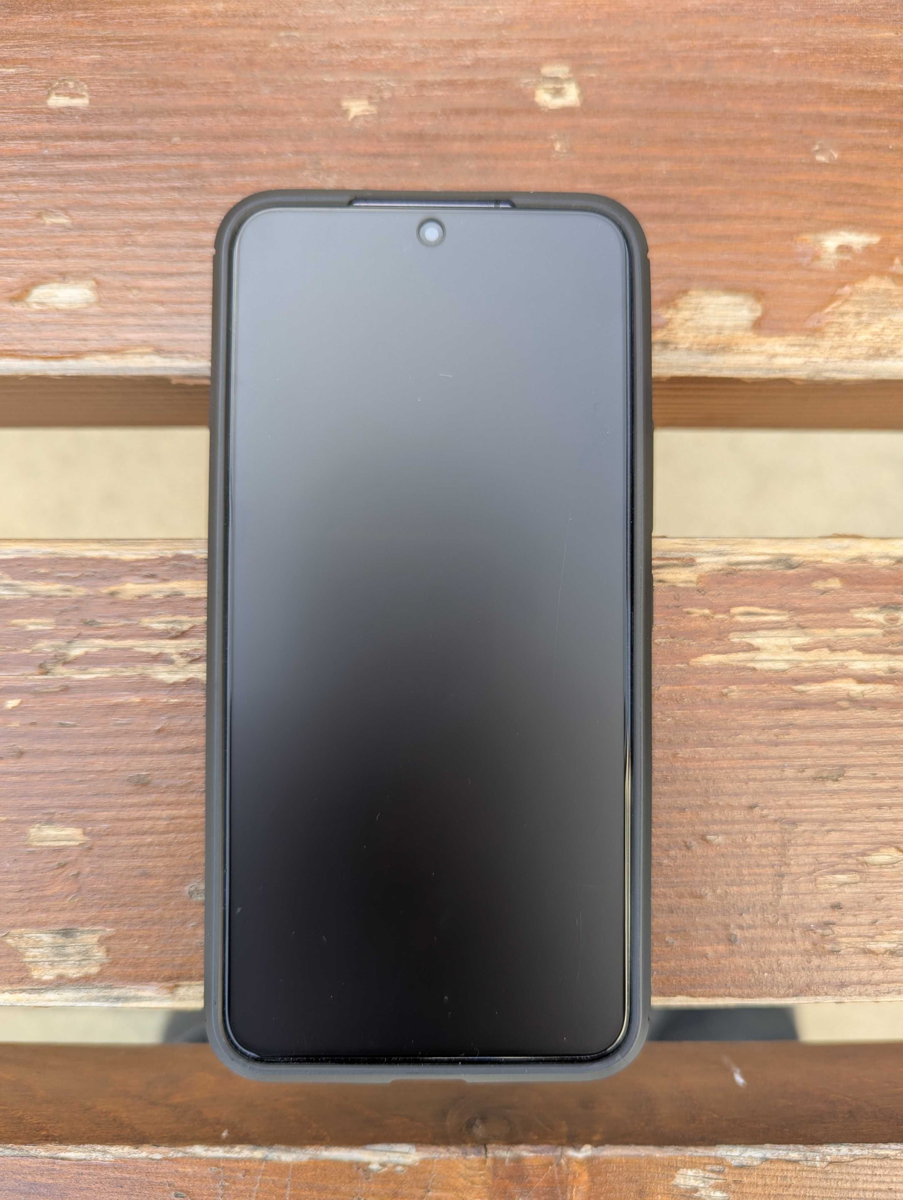 Samsung s22 5G  .