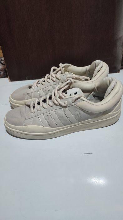 Продаются  кроссовки ADIDAS