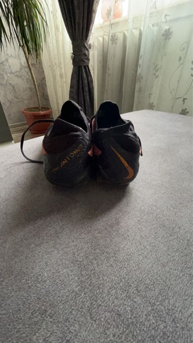 Ghete de fotbal nike phantom gx elite