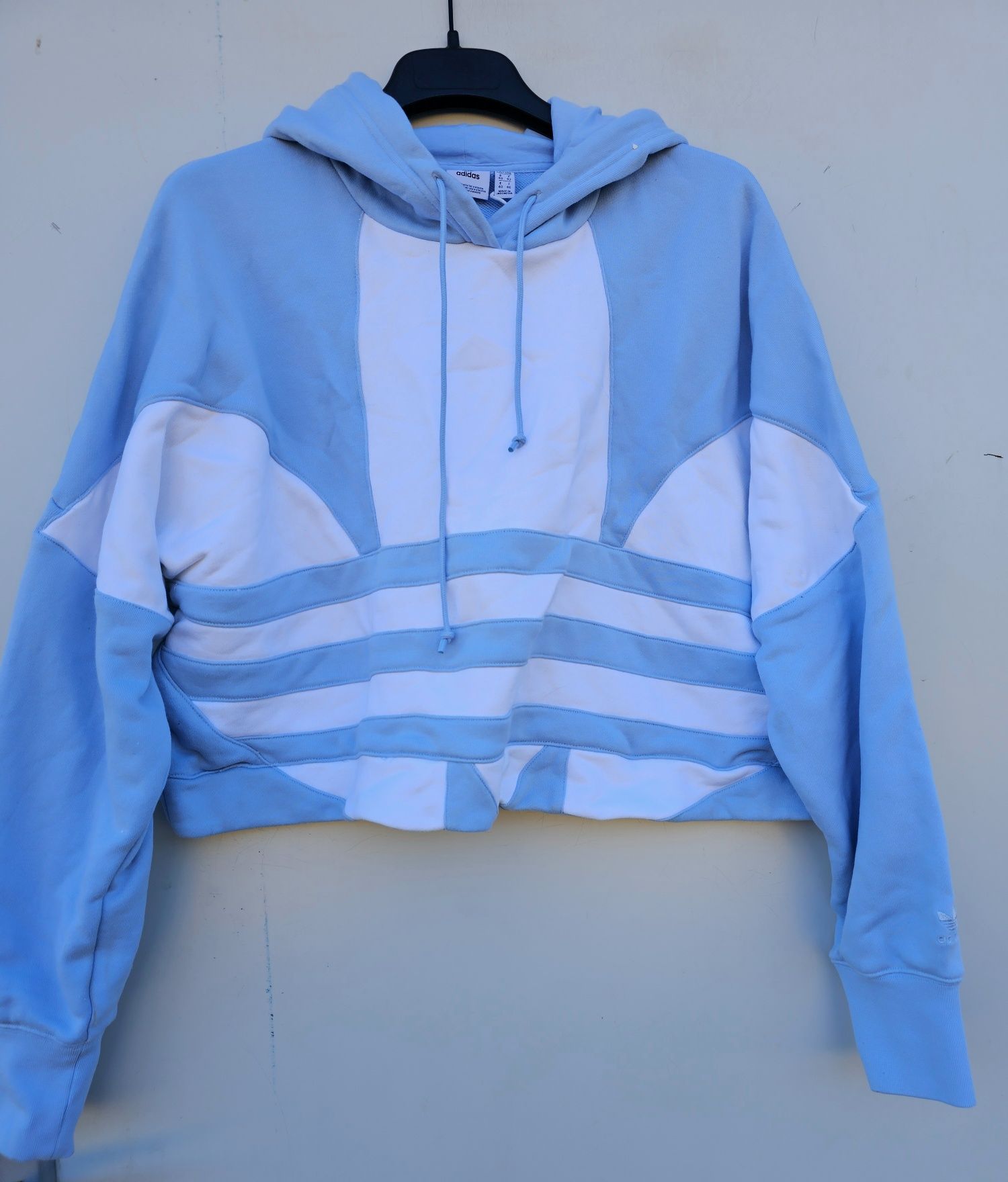 Adidas оригинално дамско hoodie M/Л размер