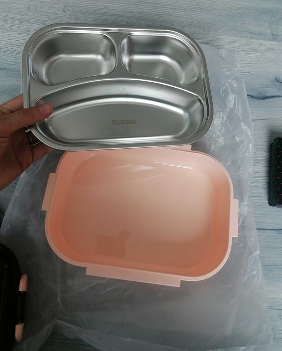 Lunch box-cutie pentru prânz la serviciu noua
