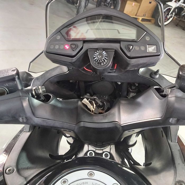 Motocicleta Honda Crossrunner ABS | H02399 | motomus.ro