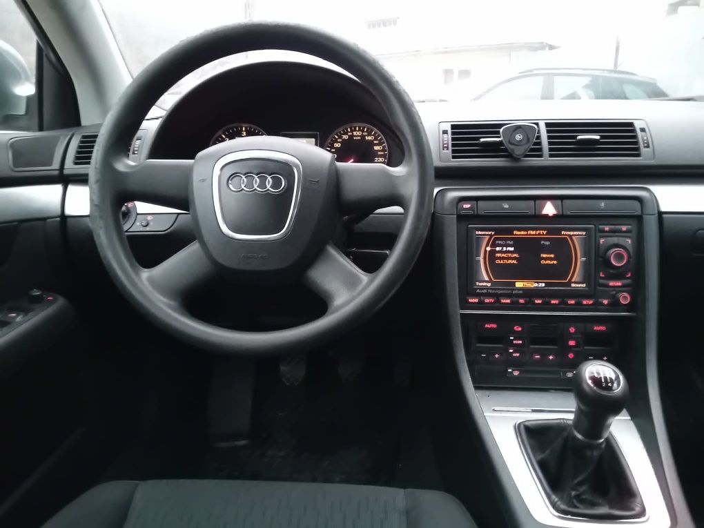 De vânzare Audi A4