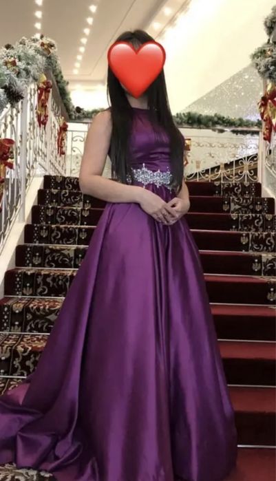 Вечернее платье, шикарного качества