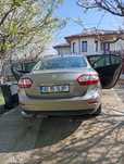 Renault Fluence ..