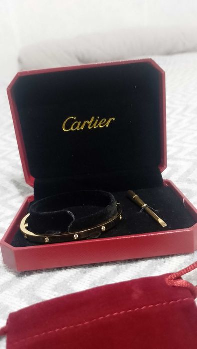 Cartier гривни различни видове чисто нови!!!