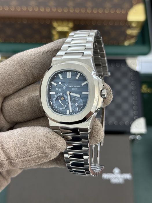 Patek Philippe Nautilus