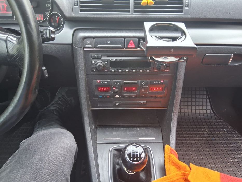 Vând Audi A4 TDI