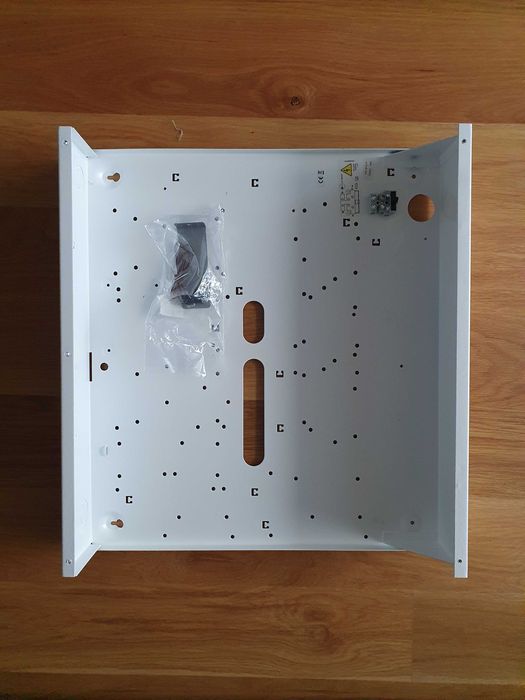 Метална кутия за СОТ централа