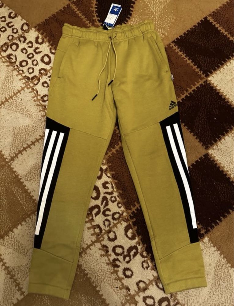 Pantaloni adidas 3buc.