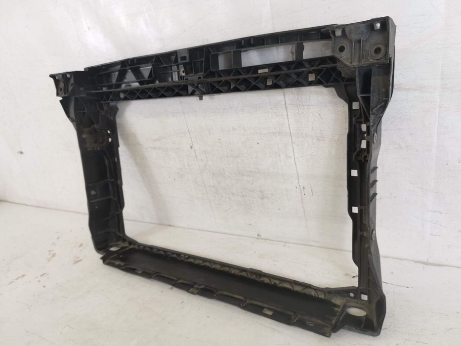 Предна броня Шкода Октавия 4 / Skoda Octavia 4 Оригинална, в добро със