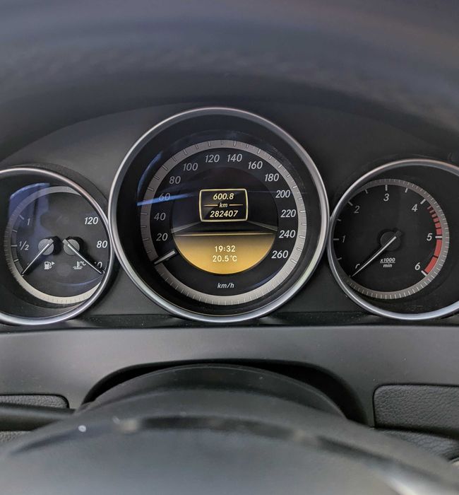 Мерцедес С200 W204 Facelift