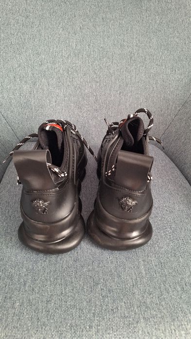 Versace Chain Reaction Black