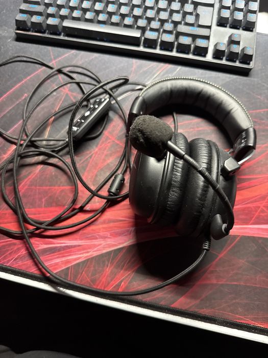 Casti HyperX cablu microfon