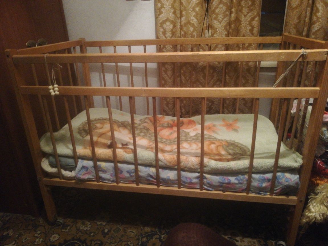 Кроватка, деревянная, детская