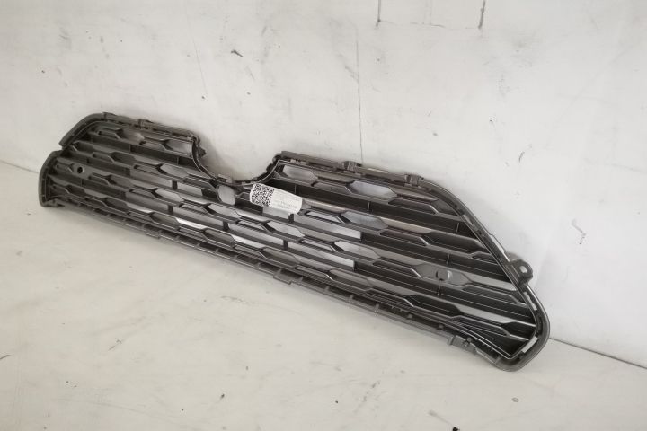 Централна радиаторна решетка / Toyota RAV4 5 Оригинална, с датчици и к