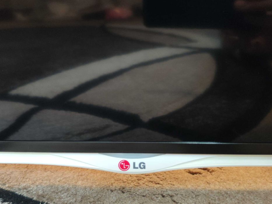 Televizor Smart LG Led